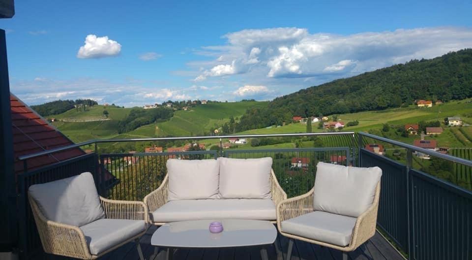 Ratsch an der Weinstraße Zweytick Gaestezimmer Weingut מראה חיצוני תמונה