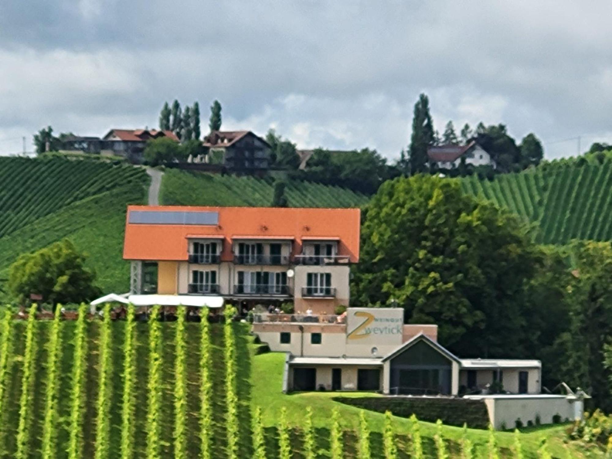 Ratsch an der Weinstraße Zweytick Gaestezimmer Weingut מראה חיצוני תמונה