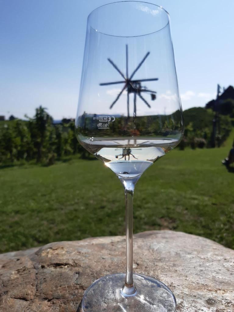 Ratsch an der Weinstraße Zweytick Gaestezimmer Weingut מראה חיצוני תמונה