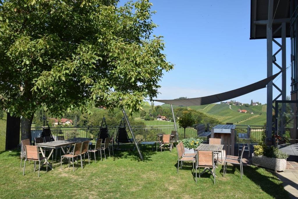 Ratsch an der Weinstraße Zweytick Gaestezimmer Weingut מראה חיצוני תמונה