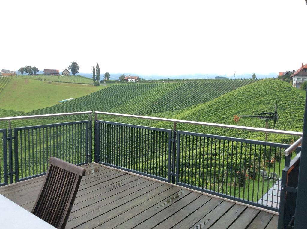 Ratsch an der Weinstraße Zweytick Gaestezimmer Weingut חדר תמונה