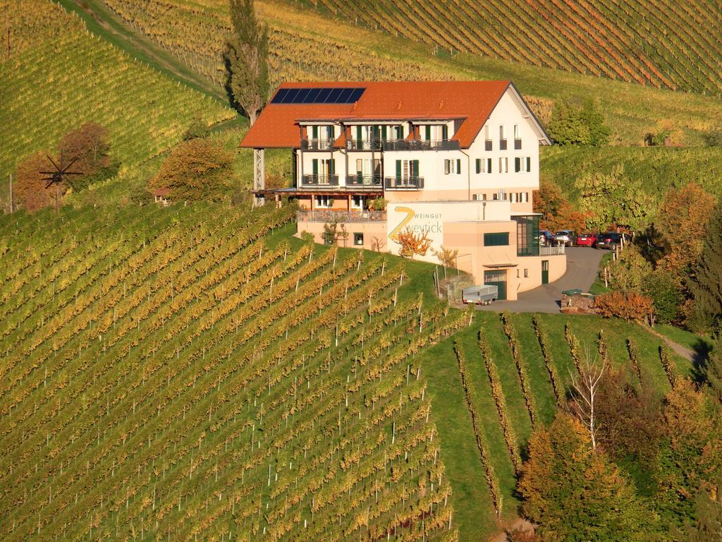 Ratsch an der Weinstraße Zweytick Gaestezimmer Weingut מראה חיצוני תמונה