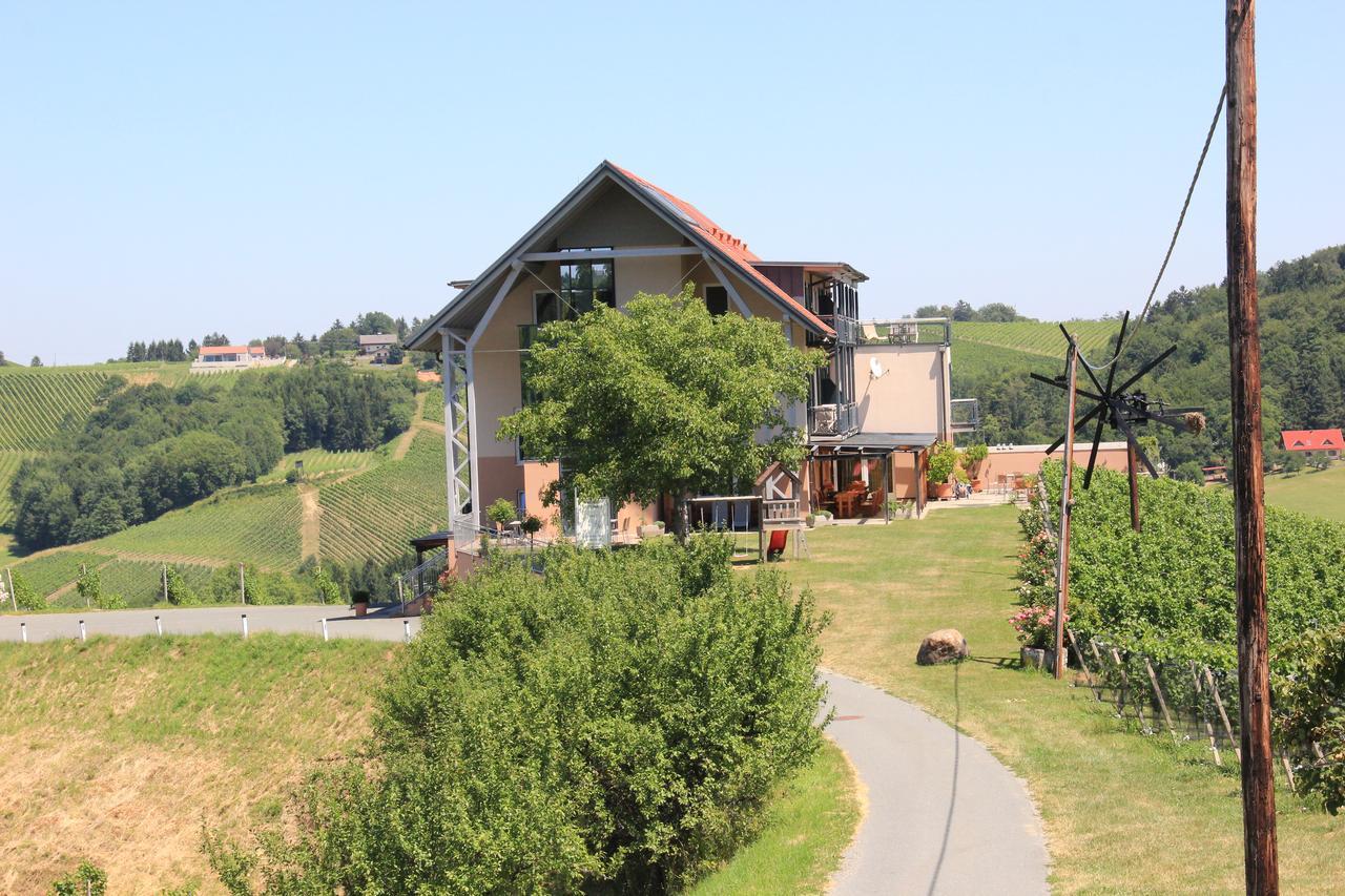 Ratsch an der Weinstraße Zweytick Gaestezimmer Weingut מראה חיצוני תמונה